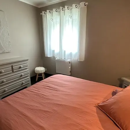 Holiday home La Louisine Sejours Du Samedi Au Samedi Sene